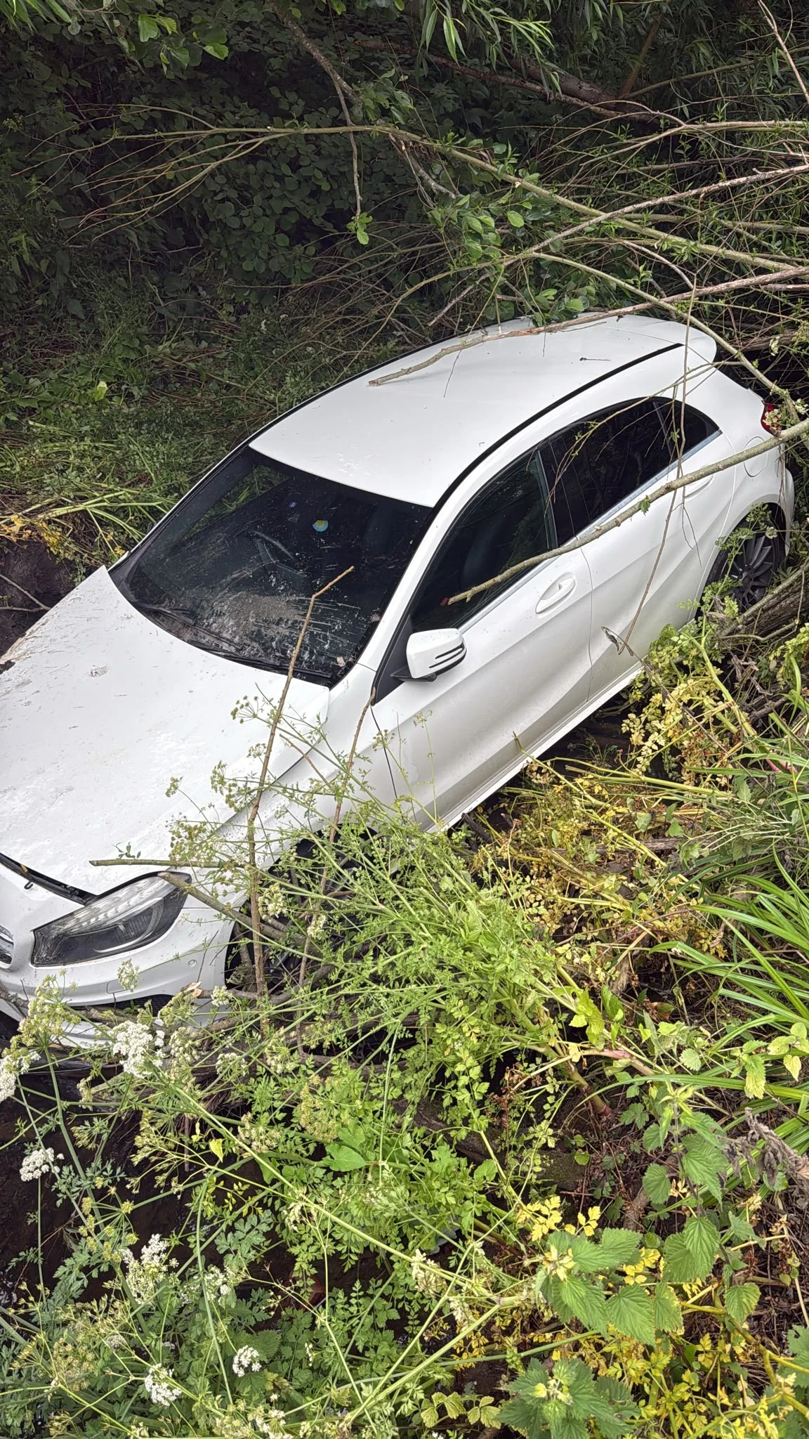 Ditch recovery car Cardiff winching service
