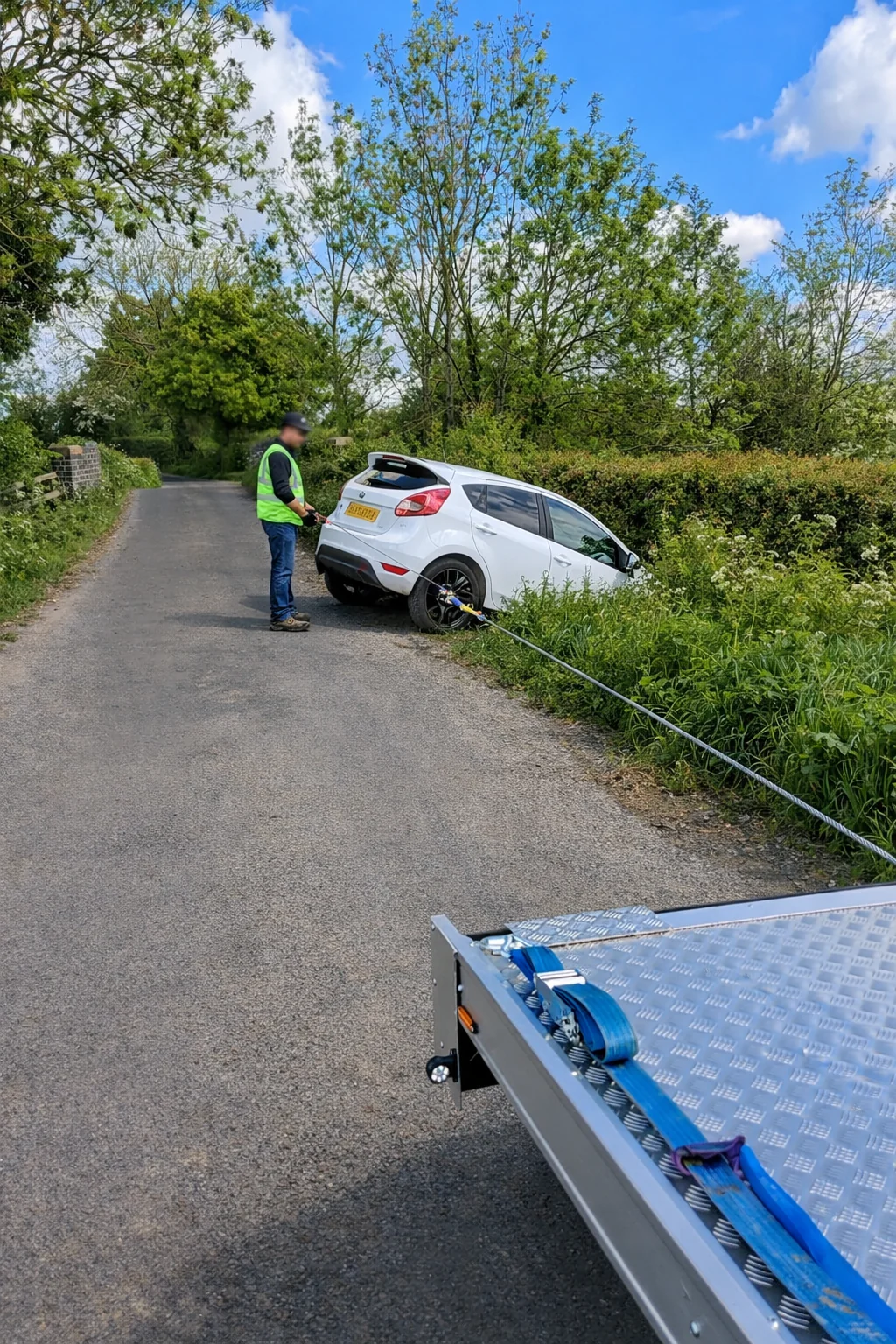 Winch recovery car ditch pull out Grantham